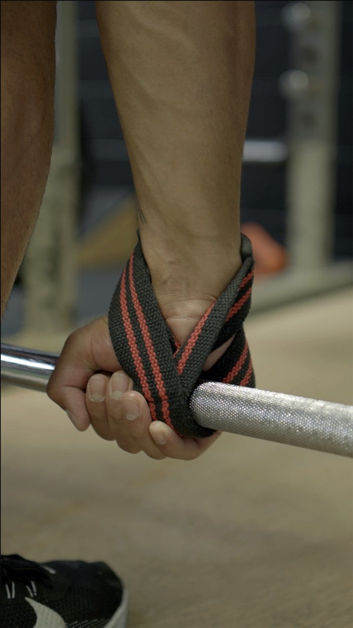 Fitness Fox 60cm figure 8 straps for strong grip and support during deadlifts