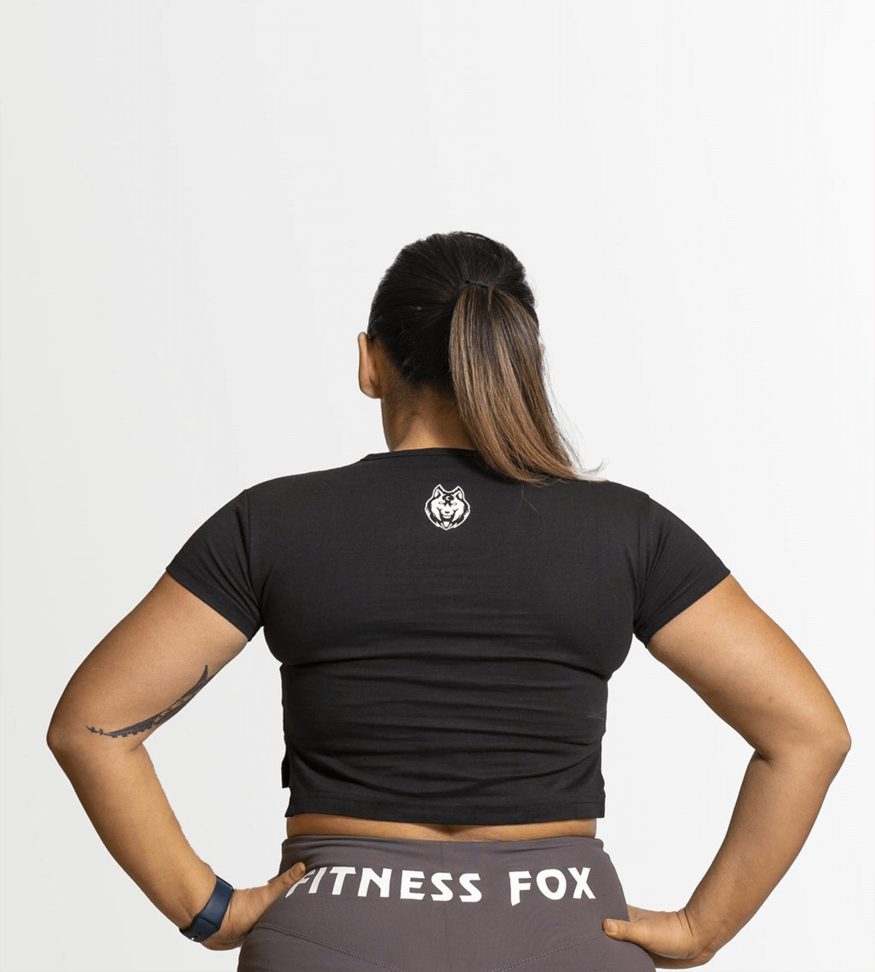 FitnessFox Short Sleeves Crop Top (PLZ NOTE :: Clearance ITEMS ARE NON refundable & Exchangeable)