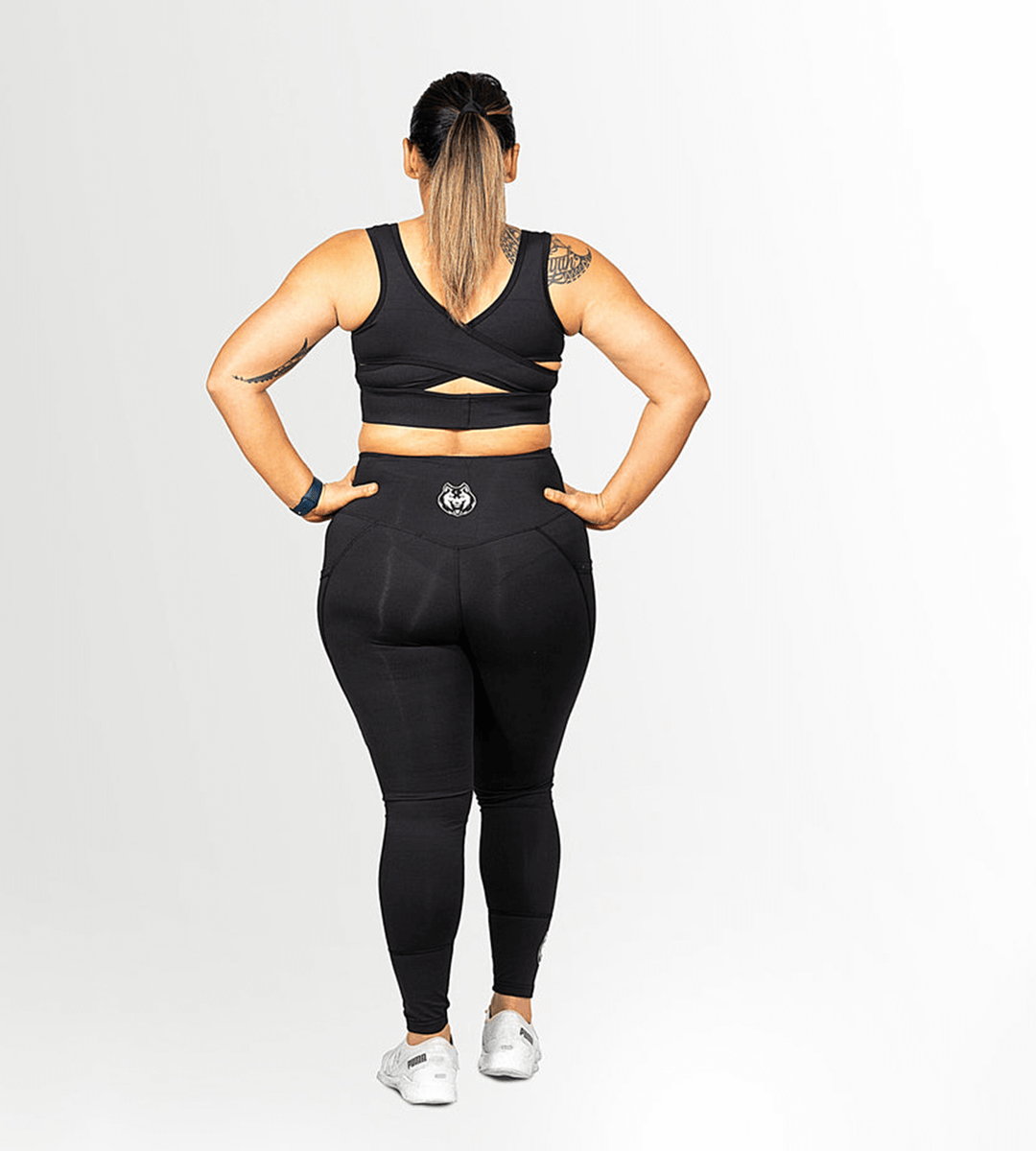 Fitnessfox  Black Crossing Straps Crop